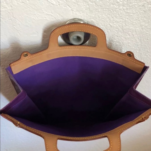 Authentic Louis Vuitton purple Vernis hand bag - Picture 2 of 4